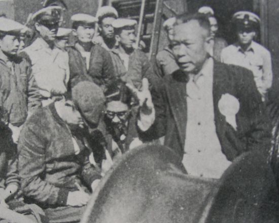 现代-梁寒操